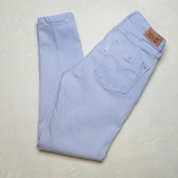 Levi's - Picture 2 of 11